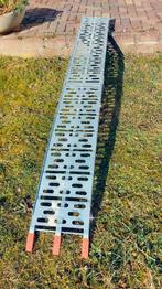 oprijgoot motor, Ophalen of Verzenden, Zo goed als nieuw