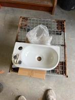 Fontein Keramiek Glanswit - Kraangat Links, Ophalen, Gebruikt, Steen, Wastafel