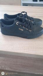 GUESS sneakers, Kleding | Dames, Schoenen, Ophalen, Guess, Zwart, Sneakers of Gympen