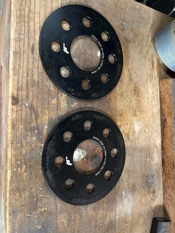 Spoorverbreders 4x100 beschikbaar voor biedingen