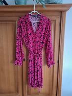 Jurk met fuchsia kleurige bloemen, Vero Moda, Maat 42/44 (L), Ophalen of Verzenden, Zo goed als nieuw