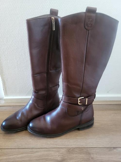 Zo goed als nieuwe Tamaris laarzen maat 39, Kleding | Dames, Schoenen, Zo goed als nieuw, Hoge laarzen, Bruin, Ophalen of Verzenden