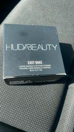 Huda beauty Easy bake Pound cake FRAGRANCE FREE, Ophalen of Verzenden, Zo goed als nieuw, Zwart, Gehele gezicht