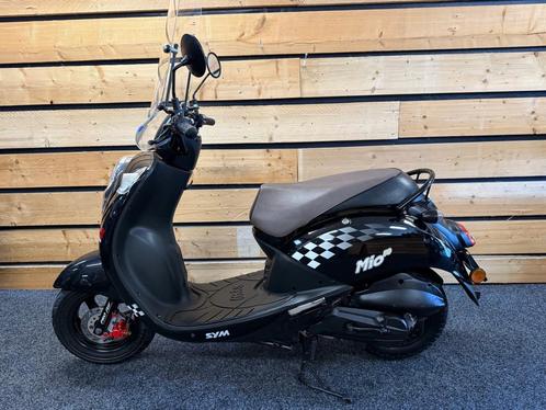 SYM Snorscooter Mio 50 (bj 2009), Fietsen en Brommers, Snorfietsen en Snorscooters, Gebruikt, SYM, Benzine
