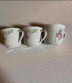 BAVARIA KRONESTER MOKKEN 3 STUKS, Huis en Inrichting, Keuken | Servies, Verzenden, Zo goed als nieuw, Overige stijlen, Kop(pen) en/of Schotel(s)