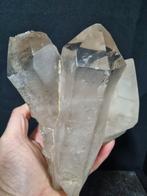 Mooi rookkwarts cluster met goudrutiel insluitingen, Ophalen of Verzenden, Mineraal