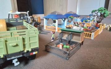 Dierenweide, tractor, dierenkliniek, Playmobil  beschikbaar voor biedingen
