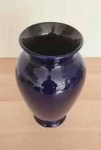 Blauwe vaas, Huis en Inrichting, Woonaccessoires | Vazen, Minder dan 50 cm, Steen, Blauw, Ophalen of Verzenden