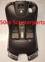 Beenschild Agm Vx50 [s] Btc Riva Mat antraciet 64304-ALA6-90, Motoren, Tuning en Styling, Ophalen of Verzenden, 50cc-Scooterparts