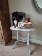 Stoer sober landelijk Sidetable wijntafeltje  bijzettafeltje, Ophalen, Zo goed als nieuw, Rechthoekig, Landelijk brocant