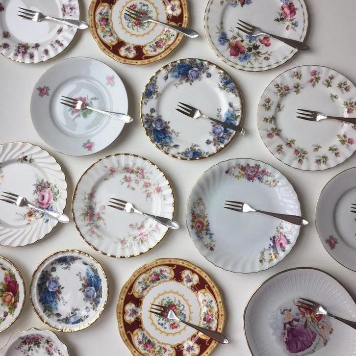 GEVRAAGD gratis gebaksbordjes, Huis en Inrichting, Keuken | Servies, Bord(en), Overige stijlen, Glas, Ophalen