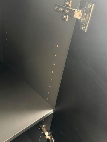 Galant IKEA kast met deuren en planken - afbeelding 2