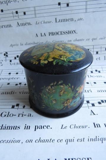 Antieke Engelse Victoriaanse papier mache poederdoos c.1875 beschikbaar voor biedingen