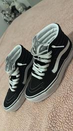 Vans, Zwart, Ophalen of Verzenden, Vans, Sneakers of Gympen