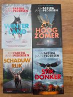 Kim Faber, Janni Pedersen - Eerste vier delen (1 koop), Zo goed als nieuw, Nederland, Kim Faber; Janni Pedersen, Ophalen of Verzenden