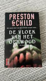 Boek De vloek van het oerwoud, Boeken, Ophalen of Verzenden, Zo goed als nieuw, Nederland