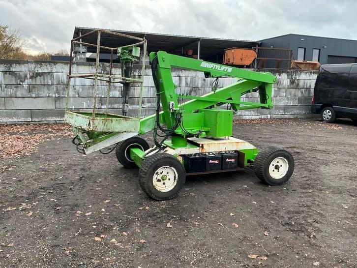 Niftylift Hoogwerker defect, Zakelijke goederen, Machines en Bouw | Liften, Steigers en Ladders