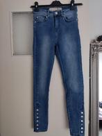 Primark dames jeans met knopen langs de onderzijde pijpen, Kleding | Dames, Spijkerbroeken en Jeans, Blauw, Ophalen of Verzenden