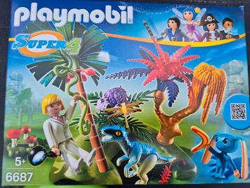 Playmobil 6687 Verlaten wereld met alien en raptor beschikbaar voor biedingen