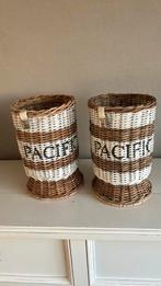 Riviera Maison, 2 mooie rattan (bloem) potten, Huis en Inrichting, Woonaccessoires | Overige, Ophalen, Zo goed als nieuw
