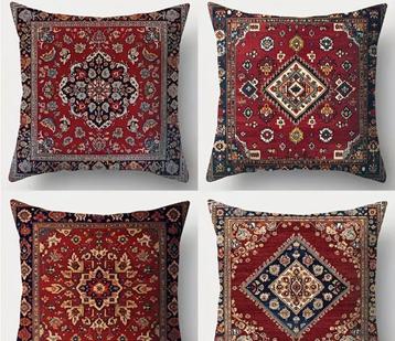 Decoratieve Kussenhoes met Perzisch Tapijt Motief beschikbaar voor biedingen