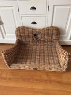 Rieten hondenmand inclusief kussen, Dieren en Toebehoren, Hondenmanden, Ophalen of Verzenden, Gebruikt, Riet