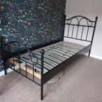 Mooi zwart metalen bed, Ophalen, Verstelbaar, 90 cm, Eenpersoons