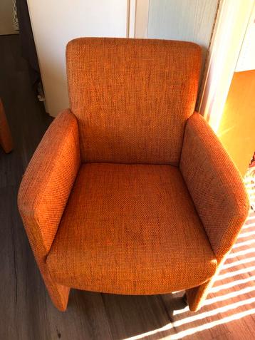 Oranje Vintage Fauteuil MOETEN WEG €35!!!!! beschikbaar voor biedingen