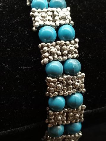 Statement Armband met Turquoise Kralen beschikbaar voor biedingen