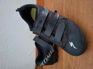 *** Specialized Recon 1.0 maat 41 incl. SPD plaatjes *** beschikbaar voor biedingen