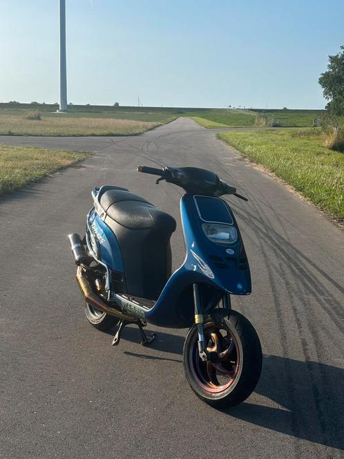 Piaggio typhoon a1 ook teruil, Fietsen en Brommers, Brommeronderdelen | Scooters, Nieuw, Piaggio, Ophalen