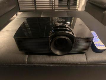 Optoma HD141X Full-HD/ 269 branduren!/HDMI/USB/1080p beschikbaar voor biedingen