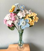 Gehaakt boeket geel blauw roze Clematis Hortensia Viool ea, Ophalen of Verzenden, Nieuw, Haken, Overige typen