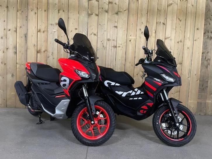 €1000 KORTING!!! Aprilia SR GT 200 SPORT / REPLICA abs, Motoren, Motoren | Aprilia, Bedrijf, Scooter, 1 cilinder, Minimaal motorrijbewijs A2
