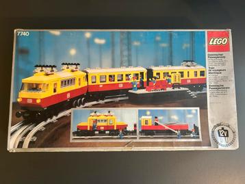Lege lego doos 12v  trein set 7740 beschikbaar voor biedingen