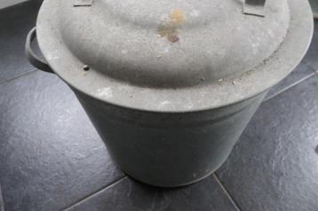 te koop zinken weckketel met oude orginele thermometer beschikbaar voor biedingen