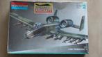 A-10 Thunderbold Gulf War Monogram 1/72, Overige merken, 1:72 tot 1:144, Nieuw, Ophalen of Verzenden