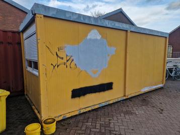 Primakabin Schaftkeet met stroom beschikbaar voor biedingen