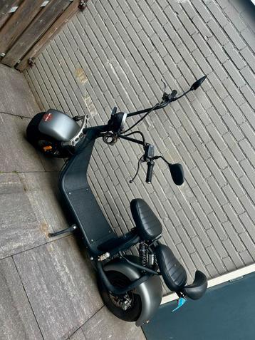 Elektrische City Coco Hopper Brommer. beschikbaar voor biedingen