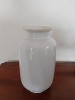 THOMAS Fresienvaas wit, Huis en Inrichting, Wit, Aardewerk of Porselein, Ophalen of Verzenden, Zo goed als nieuw