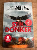 Stikdonker - Kim Faber & Janni Pedersen, Ophalen of Verzenden, Zo goed als nieuw, Nederland