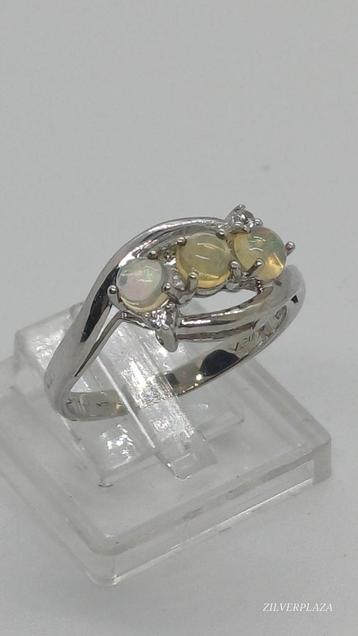 Zilveren Ring met Opaal & Zirkonia - Maat 55 beschikbaar voor biedingen
