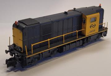 N=spoor NS diesel lok 2454, Pico 40422 beschikbaar voor biedingen