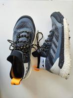 Adidas Terrex free hiker Parley 37 ⅓ wandelschoenen grijs, Adidas, Zo goed als nieuw, Grijs, Wandelschoenen