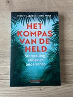Het Kompas van de Held - Rick Willemsen & Titia Wolf, Ophalen of Verzenden, Zo goed als nieuw