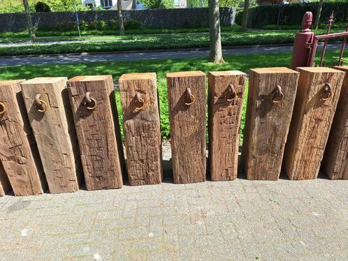 Diverse houten meerpalen zuilen dukdalfen met ijzeren ring, Huis en Inrichting, Woonaccessoires | Zuilen en Pilaren, Zo goed als nieuw