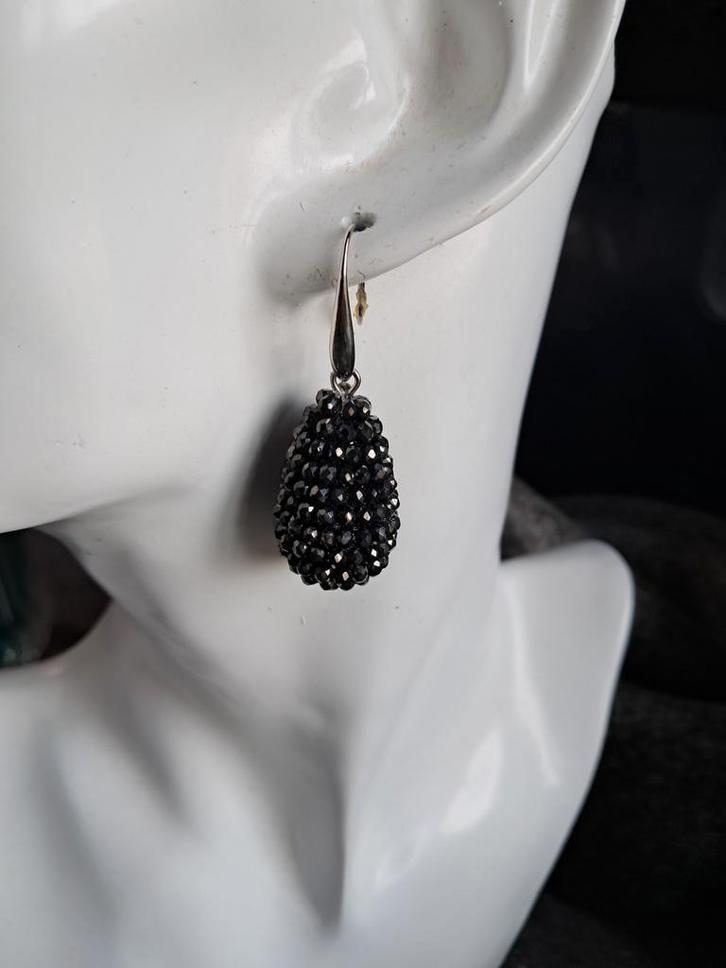 Handgemaakte zwarte kristal druppel oorbellen, Sieraden, Tassen en Uiterlijk, Oorbellen, Nieuw, Hangers, Overige materialen, Zwart