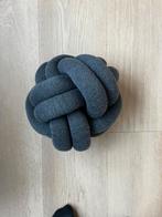 Design House Stockholm knot kussen 30x30 grijs, Ophalen, Zo goed als nieuw, Grijs, Rond