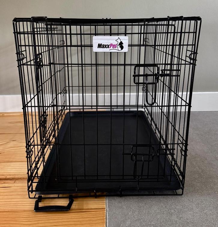 Hondenbench / bench MaxxPet - Opvouwbaar - Zwart - Medium, Dieren en Toebehoren, Hondenbenches, Zo goed als nieuw, Ophalen