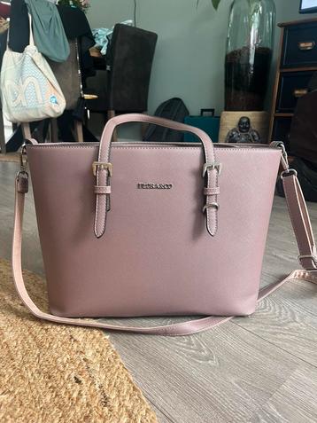 Flora & co tas beschikbaar voor biedingen
